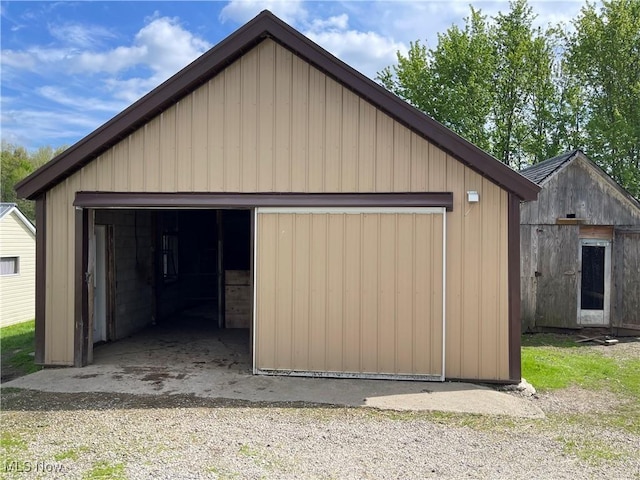 9207 Plank Rd, North Bloomfield, OH 44450 - view of detached garage