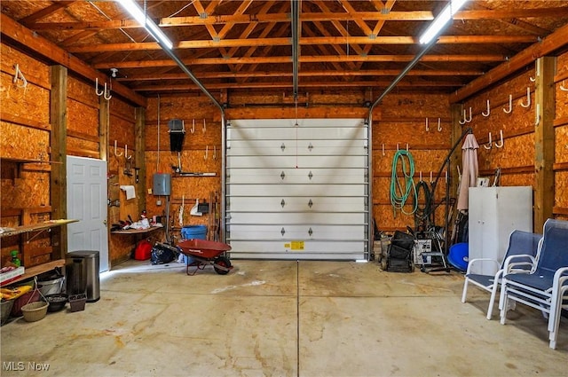 6972 Stagecoach Trl, Valley City, OH 44280 - view of garage
