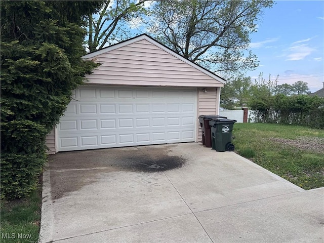 1422 Lorimer Rd, Parma, OH 44134 - view of detached garage
