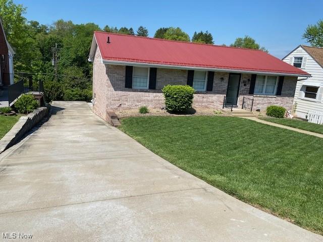 115 Brockton Rd, Steubenville, OH 43953 - photo 2