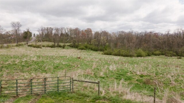 136 Canyon Rd SE, Carrollton, OH 44615