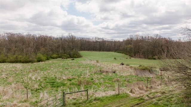 136 Canyon Rd SE, Carrollton, OH 44615