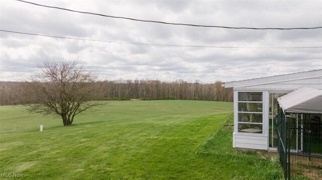 136 Canyon Rd SE, Carrollton, OH 44615