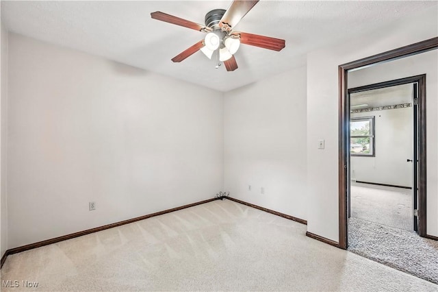 804 Cynthia Ct, Niles, OH 44446 - unfurnished room with carpet floors, baseboards, and a ceiling fan