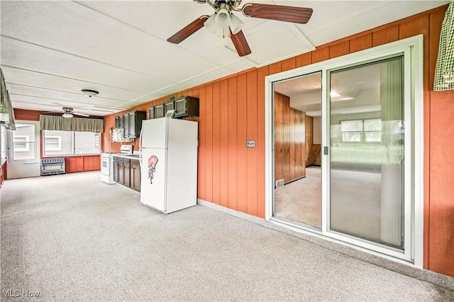 804 Cynthia Ct, Niles, OH 44446 - view of patio featuring ceiling fan