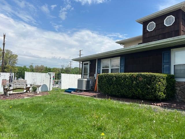 1845 Meadow Ln Unit B, Salem, OH 44460 - view of yard with cooling unit