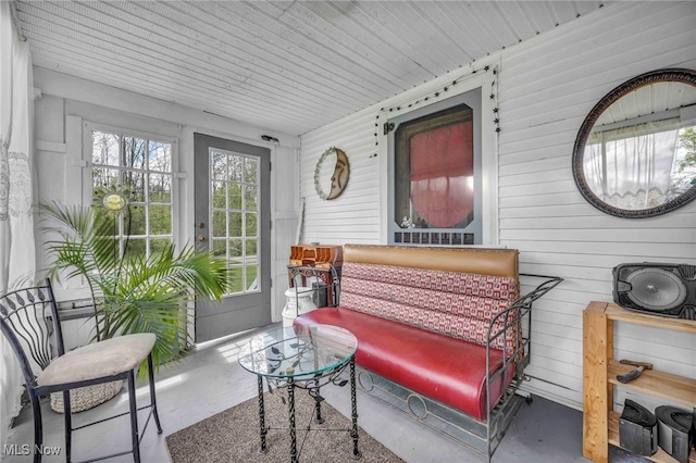 view of sunroom / solarium