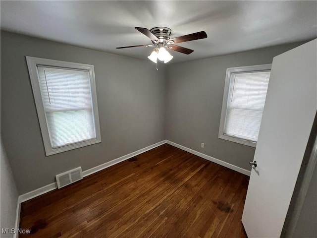 11904 Hastings Rd, Garfield Heights, OH 44125 - photo 12