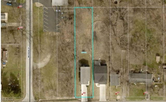 990 E Blvd, Aurora, OH 44202 - aerial overview of property's location with property boundaries highlighted
