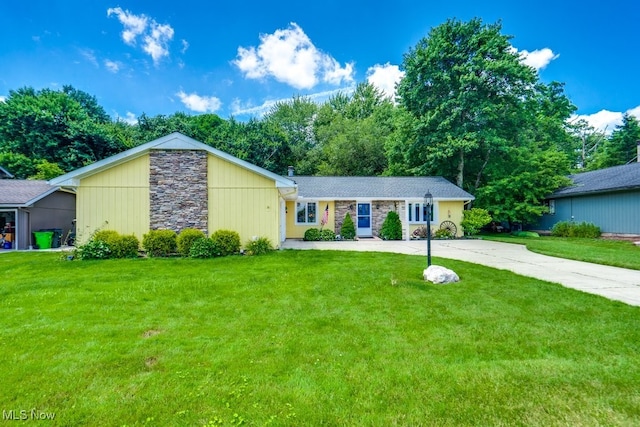 9942 Pebble Beach Cv, Reminderville, OH 44202 - photo 2