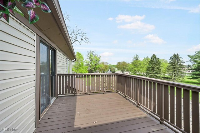 2889 Charing Cross Rd NW, Canton, OH 44708 - view of deck