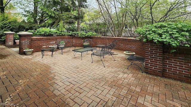 5 W Mather Ln Unit 5, Bratenahl, OH 44108 - view of patio / terrace