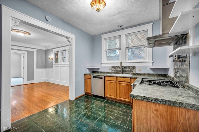 103 N Portage Path, Akron, OH 44303
