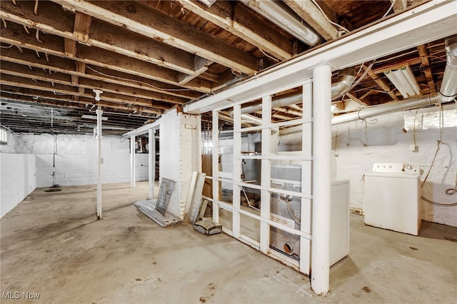 2142 W 95th St, Cleveland, OH 44102 - unfinished below grade area with washing machine and dryer