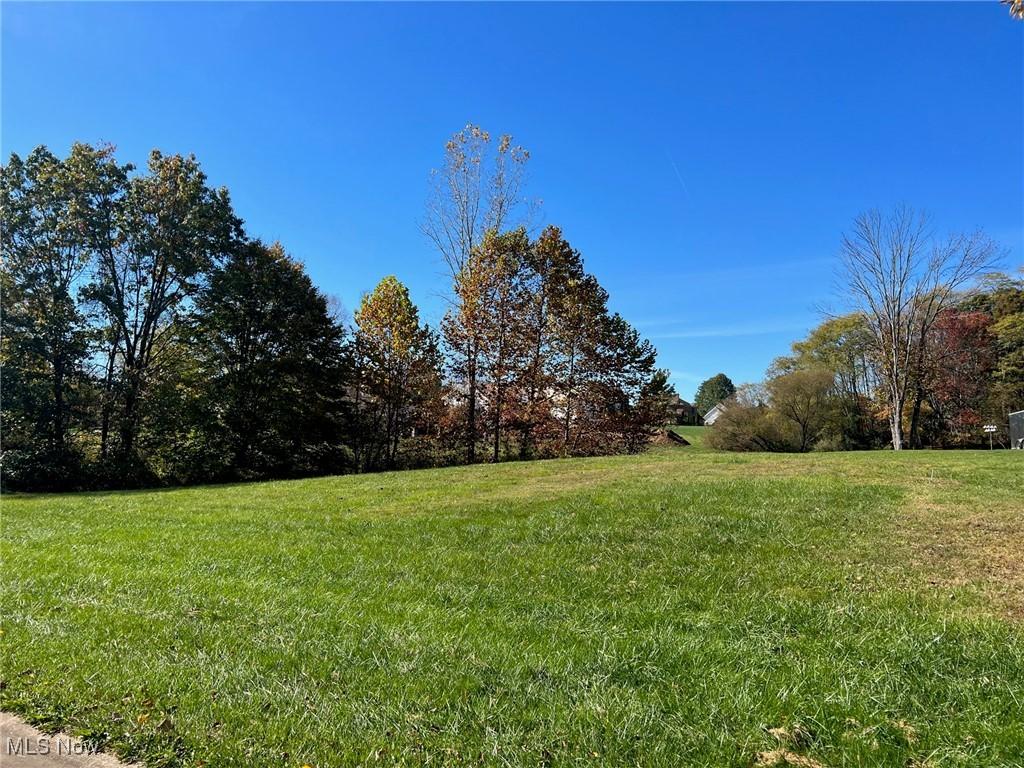 5265 N Park Dr, Zanesville, OH 43701 - photo 1