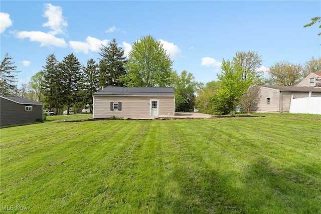 548 51st St SW, Canton, OH 44706 - back of property with a yard
