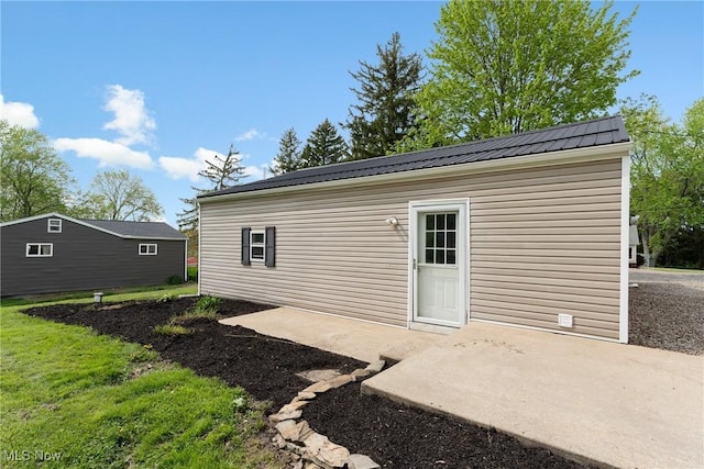 548 51st St SW, Canton, OH 44706 - view of outdoor structure