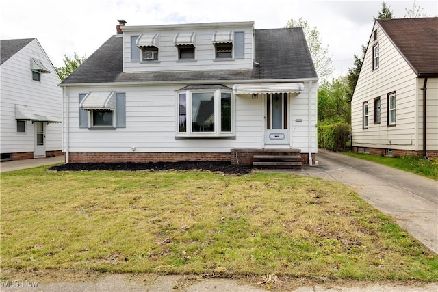 13704 Maple Leaf Dr, Garfield Heights, OH 44125 - photo 1
