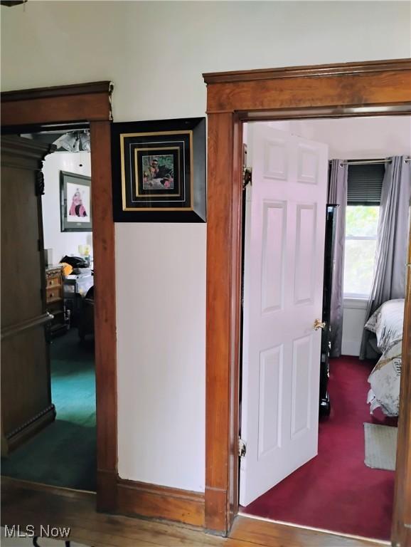 13418 Coath Ave, Cleveland, OH 44120 - view of hall