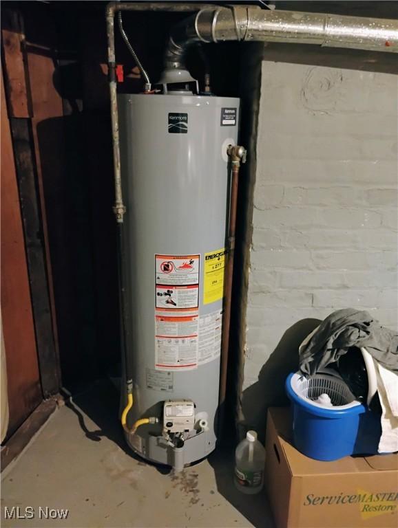 13418 Coath Ave, Cleveland, OH 44120 - utilities with gas water heater