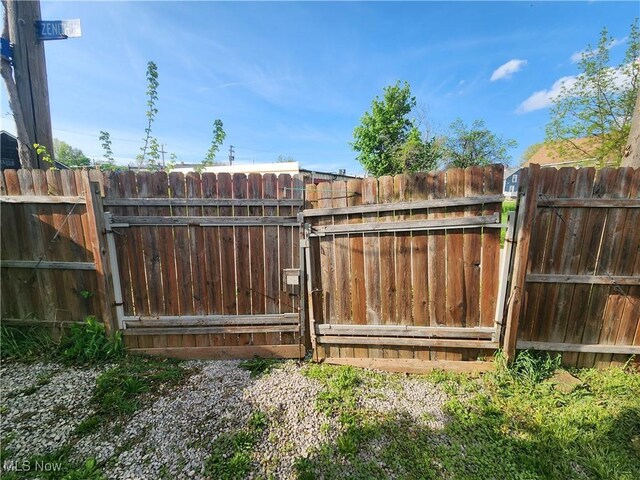 3616 Storer, Cleveland, OH 44109 - photo 32