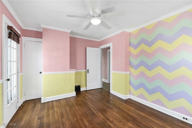 7700 Spring Garden Rd, Parma, OH 44129 - unfurnished room with wood-type flooring, baseboards, crown molding, and a ceiling fan
