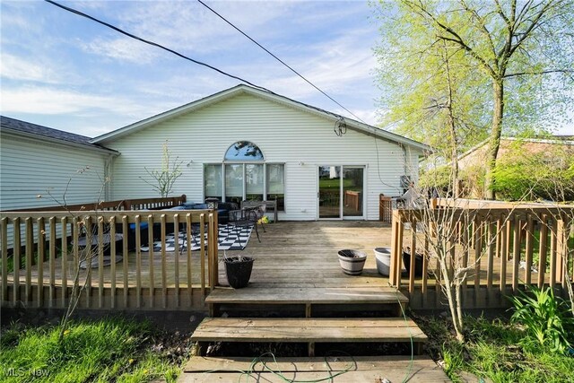 24660 Sittingbourne Ln, Beachwood, OH 44122 - rear view of property featuring a deck