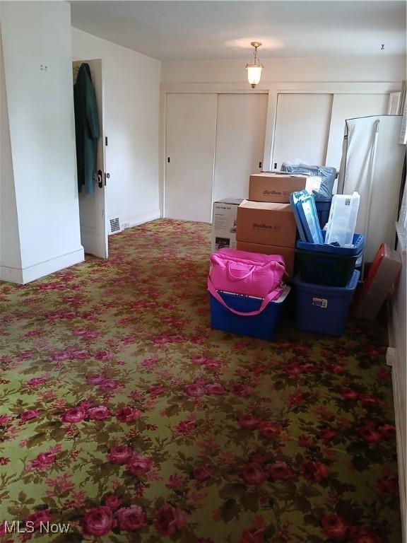 3609 Stoer Rd, Shaker Heights, OH 44122 - interior space with baseboards