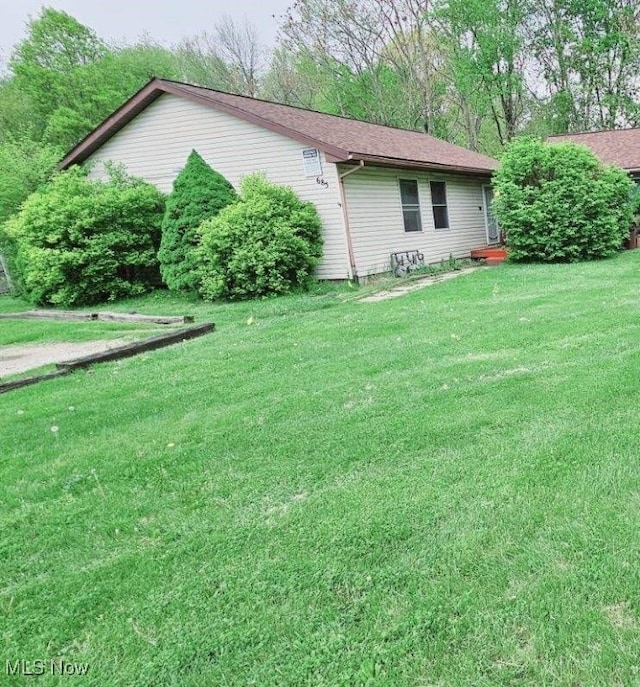 681 Longcoy Ave, Kent, OH 44240 - view of green lawn
