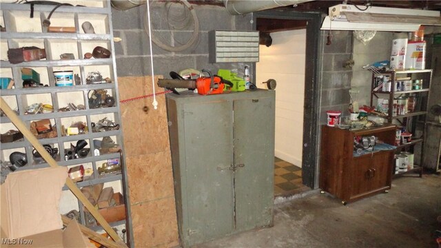 7517 Veterans Blvd, Chester, WV 26034 - view of unfinished basement