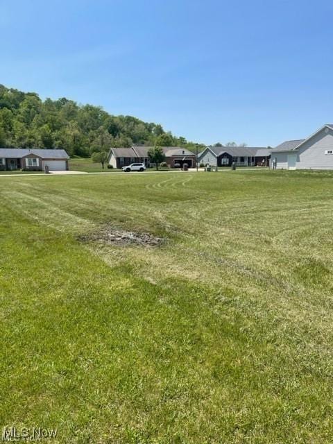 Woodridge Dr, Mineral Wells, WV 26150