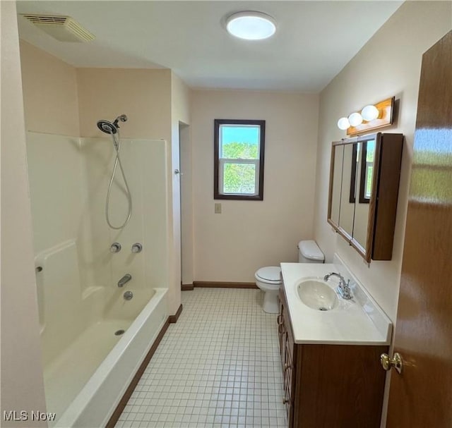 6255 Highland Ridge Rd, Lowell, OH 45744 - full bathroom featuring toilet, vanity, washtub / shower combination, baseboards, and tile patterned flooring