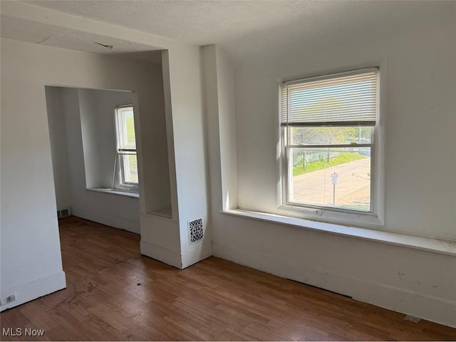 7611 Marble Ave, Cleveland, OH 44105 - photo 18