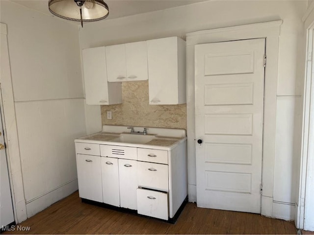 7611 Marble Ave, Cleveland, OH 44105 - photo 20