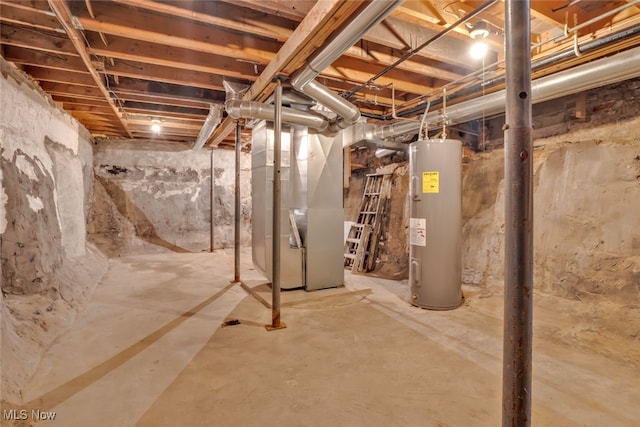 2000 Henry Ave SW, Canton, OH 44706 - unfinished below grade area with water heater and heating unit