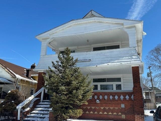 view of front of house