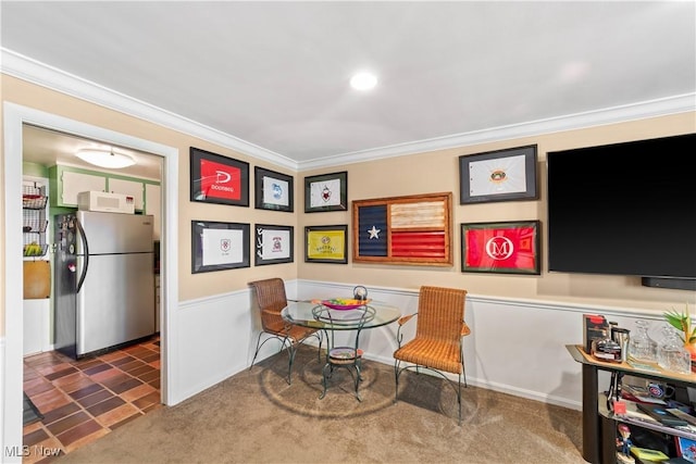 19901 Van Aken Blvd Unit 7, Shaker Heights, OH 44122 - carpeted dining area featuring crown molding