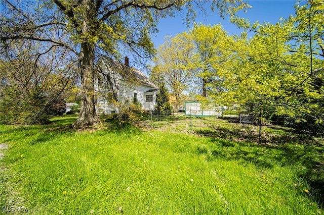 2226 W 13th St, Ashtabula, OH 44004 - view of yard with fence