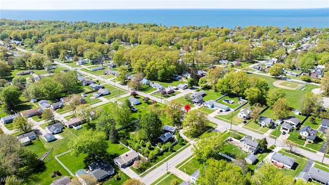 2226 W 13th St, Ashtabula, OH 44004 - aerial view of property's location featuring nearby suburban area and a large body of water