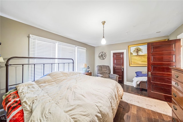 2226 W 13th St, Ashtabula, OH 44004 - bedroom with wood finished floors and baseboards