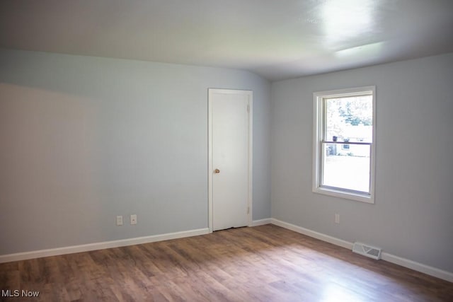 2208 Cherry Hill Ave, Youngstown, OH 44509 - photo 9