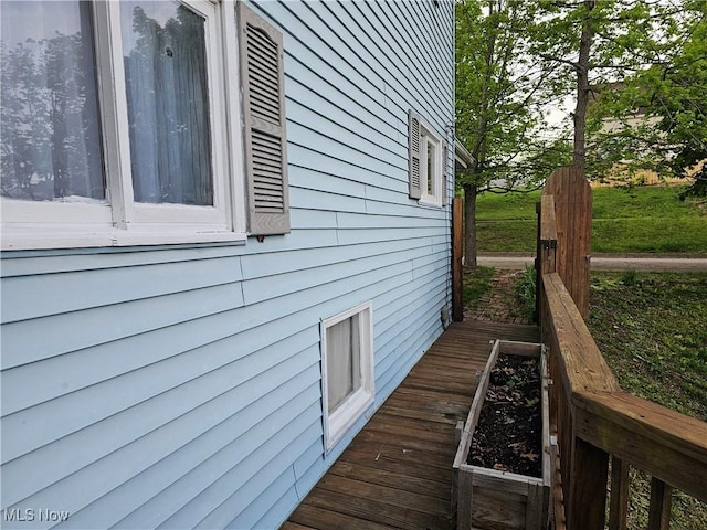 164 W High St, New Concord, OH 43762 - view of home's exterior