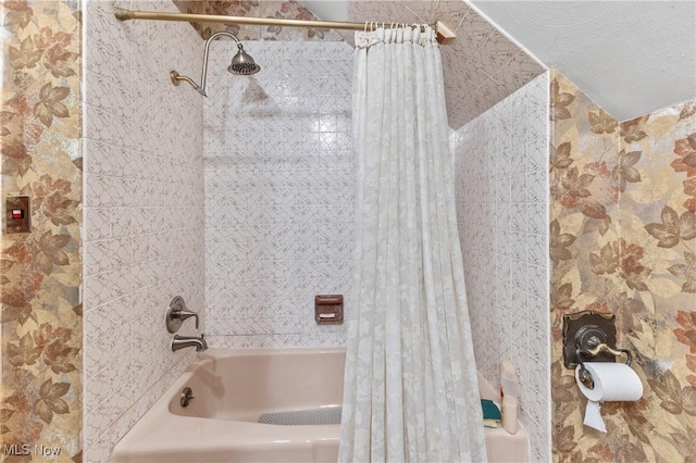 359 Boyce Dr, Chester, WV 26034 - full bathroom featuring shower / bath combination with curtain