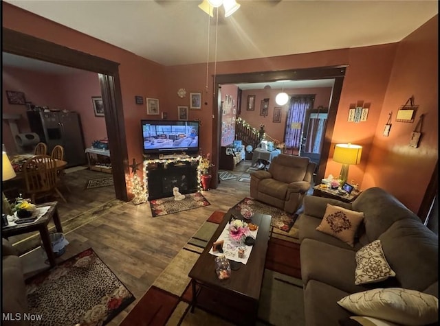 711 Homewood Ave, Zanesville, OH 43701 - photo 3