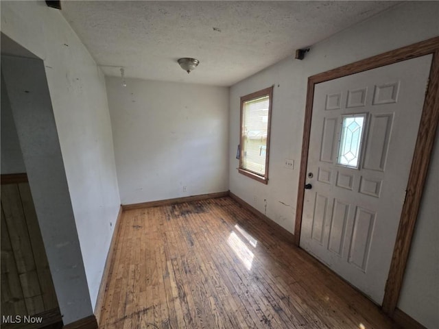 5205 Cutler Lake Rd, Blue Rock, OH 43720 - photo 8