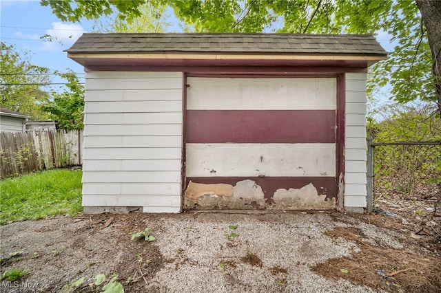3692 E 118th St, Cleveland, OH 44105 - view of shed with fence
