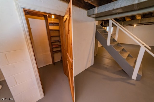 459 N Osborn Ave, Youngstown, OH 44509 - basement with concrete block wall and stairs