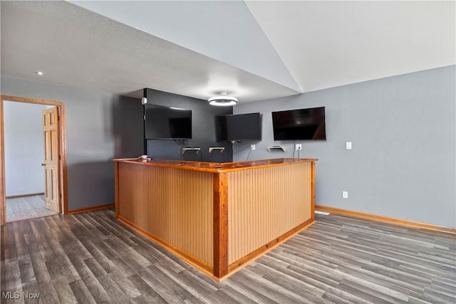 1287 E Garnet Ave, Port Clinton, OH 43452 - indoor wet bar with baseboards, wood finished floors, lofted ceiling, and recessed lighting