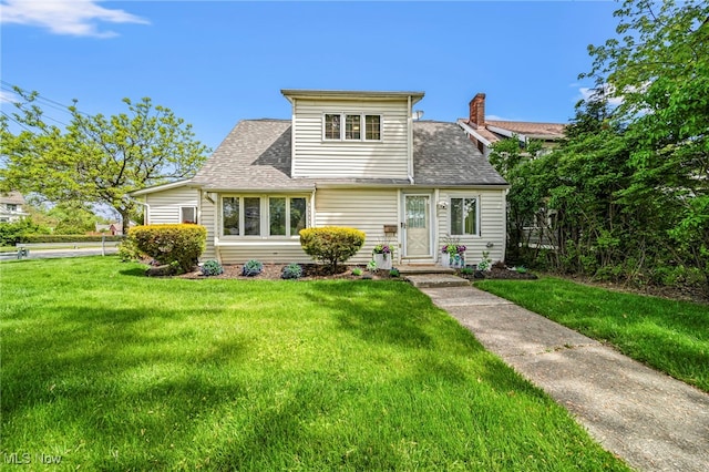 18015 Canterbury Rd, Cleveland, OH 44119 - photo 1