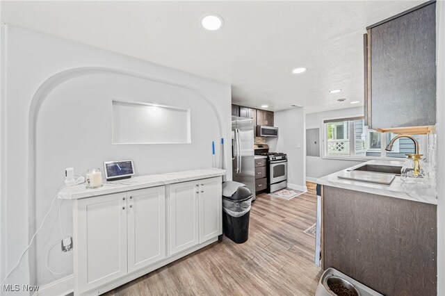 18015 Canterbury Rd, Cleveland, OH 44119 - photo 20